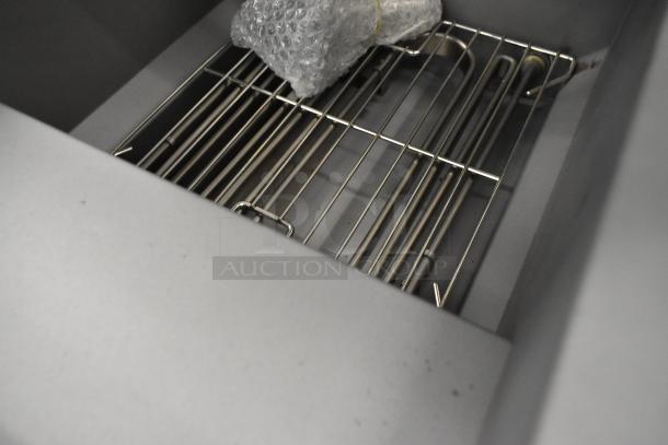 BRAND NEW Avantco 177EF40D stainless steel electric fryer with 2 baskets, scratch and dent, 240V, 1 phase.
