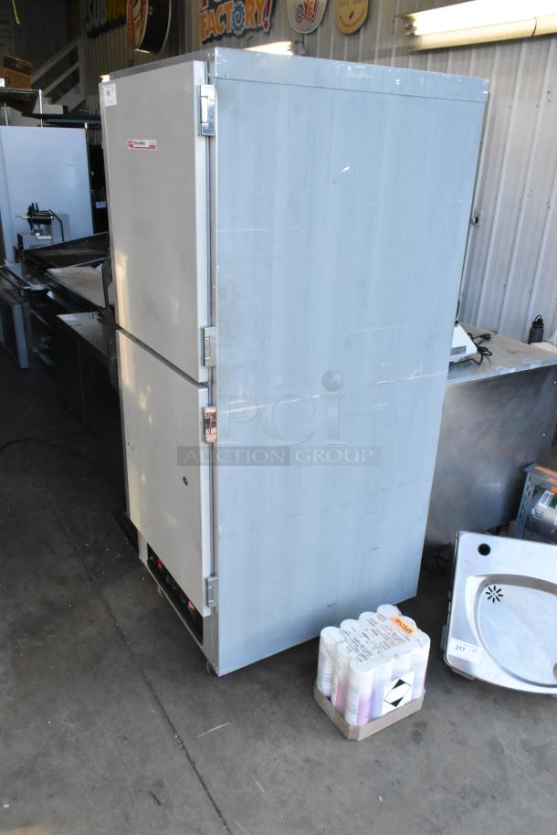 Metro C199 Flavor Hold heated cabinet on casters, metal, 125 volts, 1 phase, used condition, ideal for commercial use.