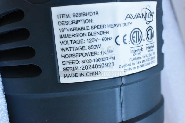 AvaMix 928IBHD18 18" heavy-duty variable speed immersion blender, 1 1/4 hp, 120V, brand new with scratch and dent, label shown.