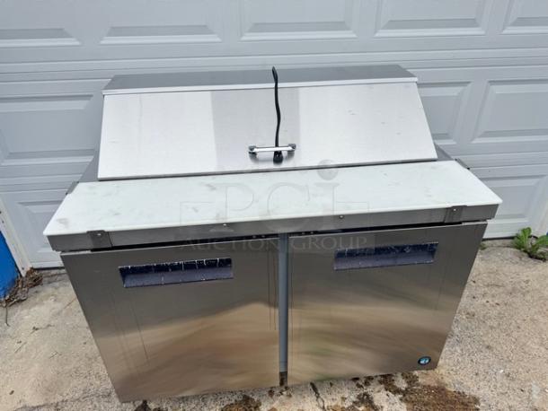 Hoshizaki SR48A-12 sandwich table, 2 doors, stainless steel, on casters, 115V, tested and working condition.