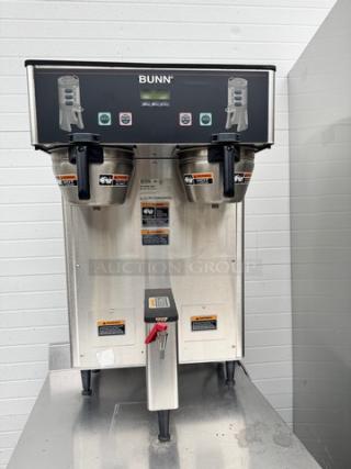 BUNN Dual Coffee Brewer 120/240V - Item #1214003