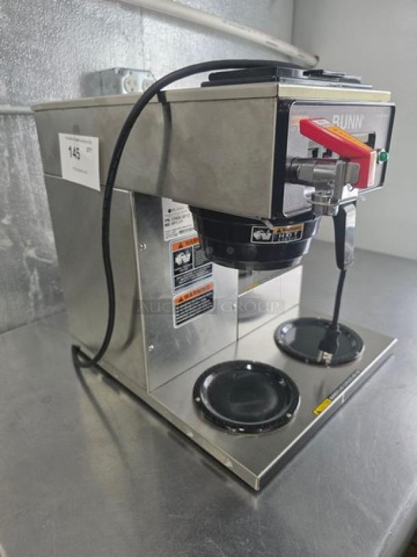 Bunn CWTF15 Automatic Coffee Brewer, 3 warmers, hot water faucet, model 12950.0212, 120V, stainless steel, excellent condition.