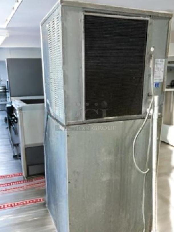 Ice-O-Matic CIM0836MA5 modular ice maker, air-cooled, up to 900 lbs/day, 208-230V. Excellent condition, fully tested.