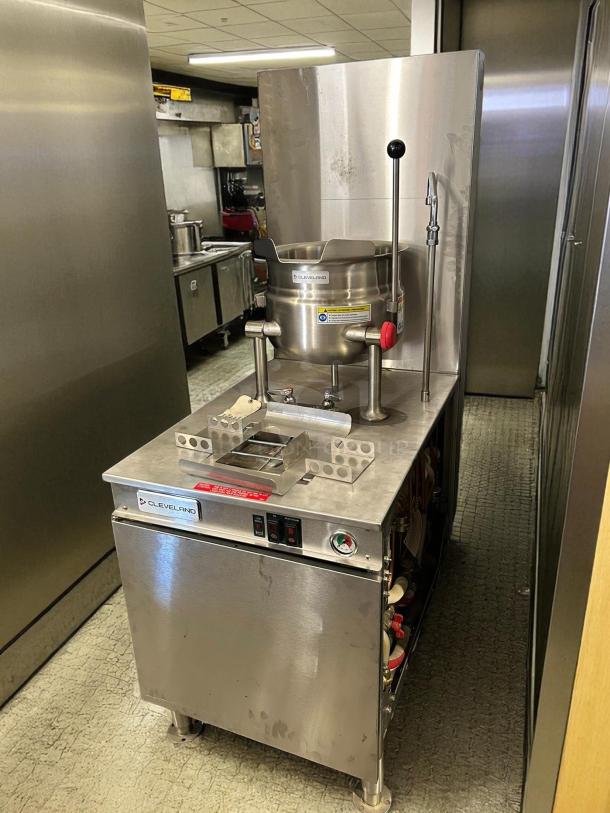 Cleveland 24-GM-K6-200 gas steam jacketed kettle with modular base, tested working, stainless steel, 6-gallon capacity.