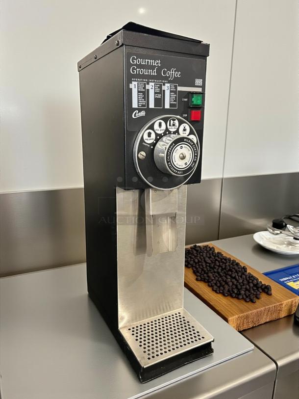 Curtis GSG-3BLK automatic coffee grinder with 2 1/2 lb hopper, digital display, excellent condition, tested and working.