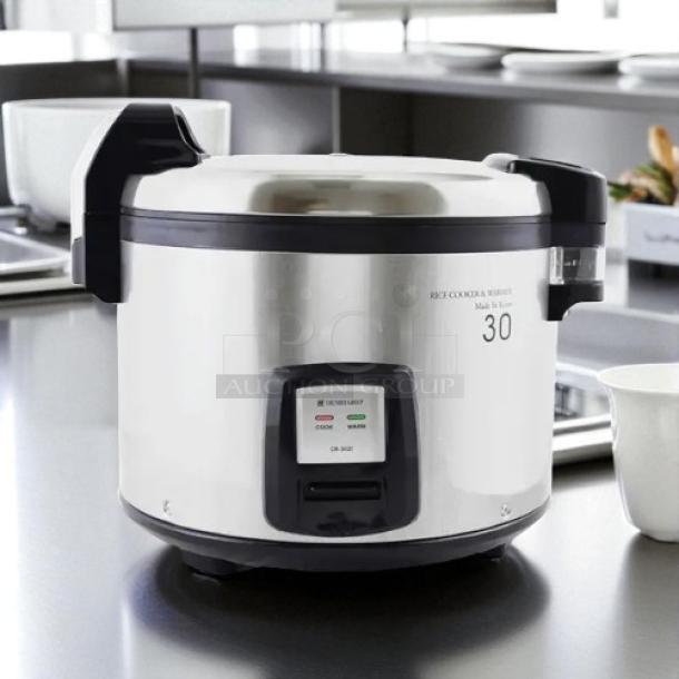 Thundergroup SEJ3201 30-cup rice cooker, stainless steel, great condition, tested and working.