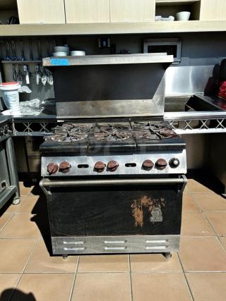 Excellent Condition - WOLF COMMERCIAL 6 BURNER RANGE AND OVEN COMBINATION NATURAL GAS - Tested and Working! - Item #1214340