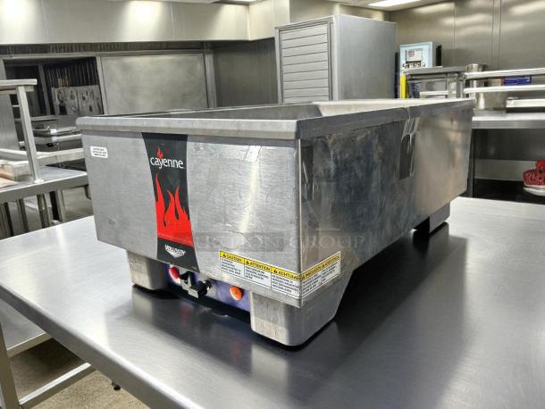 Vollrath 72020 Cayenne Rethermalizer, great condition, stainless steel, 1000W, tested working, caution labels visible.