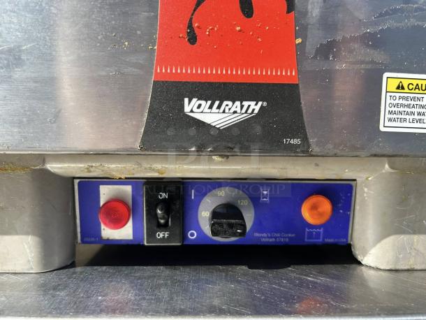 Vollrath 72020 Cayenne Rethermalizer, tested and working, great condition, 1000W. Features on/off switch, indicator lights.