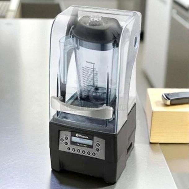 Vitamix 036019-ABAB The Quiet One 48oz. Bar Blender, 3 HP, on-counter model, great condition, tested and working.