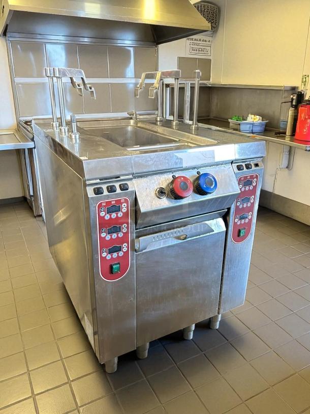 Rosito Bisani CPG1 pasta cooker, stainless steel, 12-gallon capacity, gas dual burners, digital controls, tested, working.