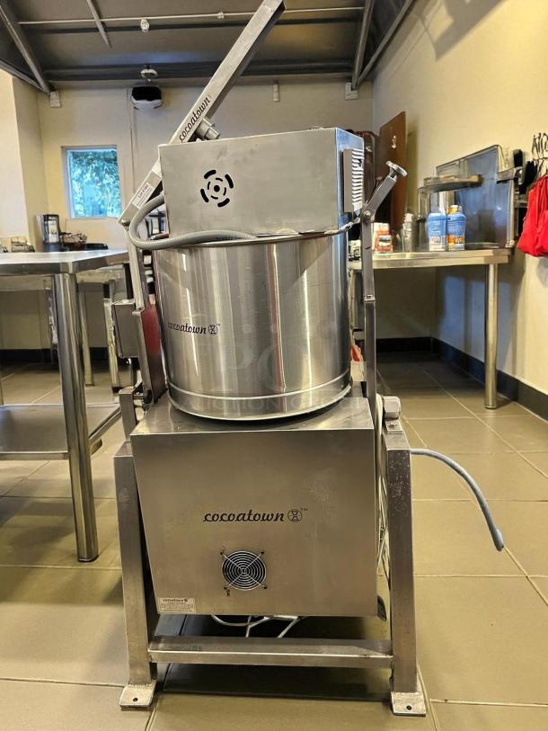 CocoaTown ECGC-65A-AV cacao grinder in outstanding condition, 220V, stainless steel, fully tested, with visible brand logos.