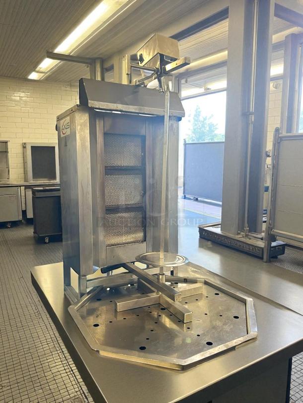 Axis AX-VB3 Gas Doner Gyro Shawarma Grill, natural gas, excellent condition, fully tested, stainless steel, branded.