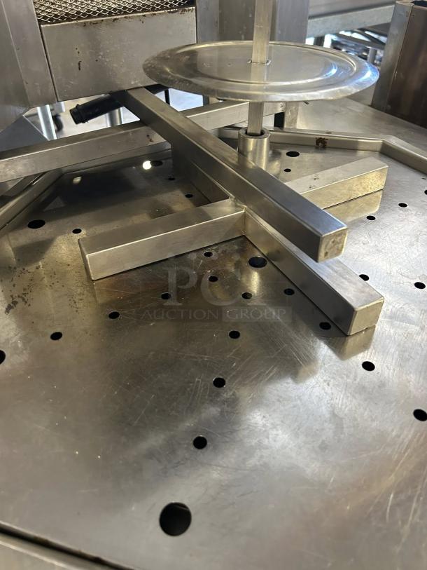 Axis AX-VB3 gas doner gyro grill machine, stainless steel, natural gas, in amazing condition, fully tested and working.