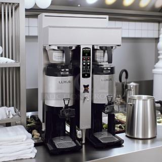 Outstanding Find - Fetco Extractor Series CBS-2042e E42016 Twin 1 Gallon Coffee Brewer - Tested and Working! - Item #1214371