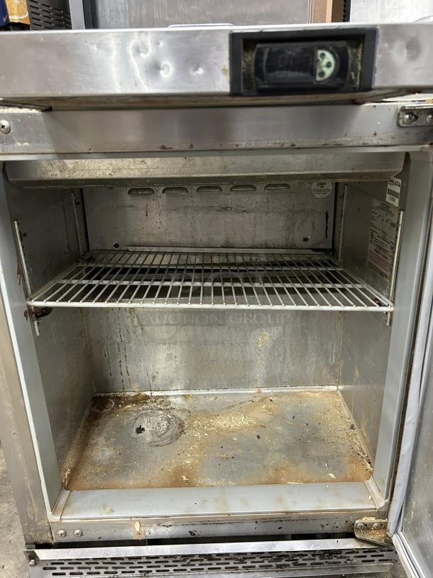 Continental SW27N12M 27" 1-Door Mega Top Refrigerated Sandwich Prep Table, tested, working, visible wear and stains inside.