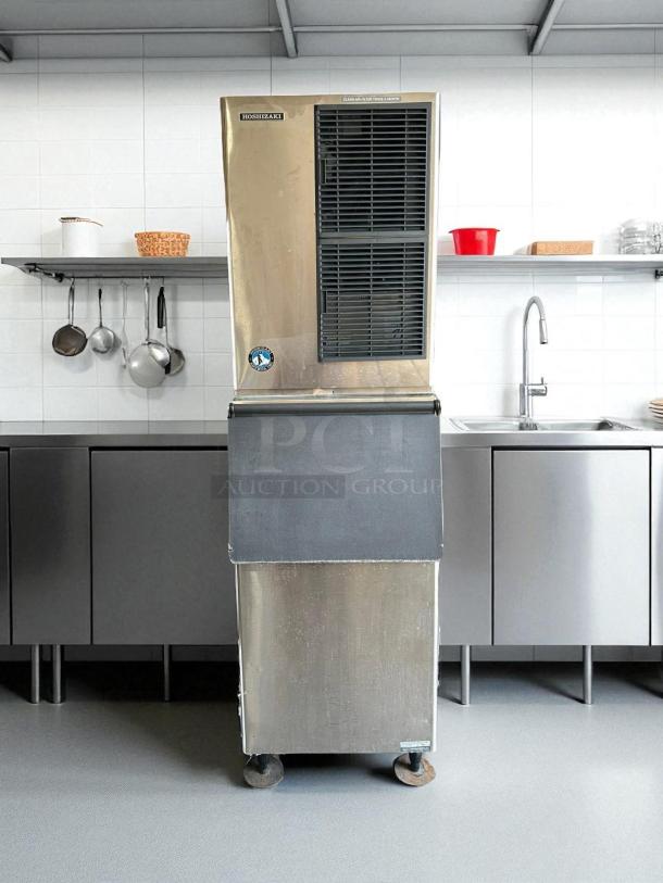 Hoshizaki KM-500MAH ice machine with bin, 556 lb capacity, slim-line design, tested and working, in super nice condition.