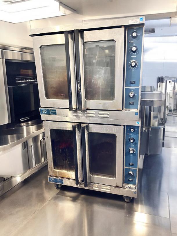 Southbend double-stack gas convection oven, superb condition, standard depth, fully tested. Model details on front panel.