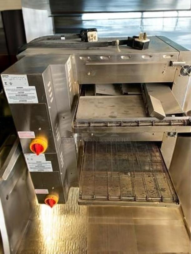 Ovention C2000P-M Precision Conveyor Oven, superb condition, 208/240V, stainless steel, fully tested and working, tags visible.
