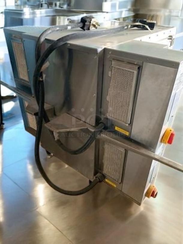 Ovention C2000P-M Precision Conveyor Oven, superb condition, 208/240V, stainless steel, dual vents, fully tested & working.