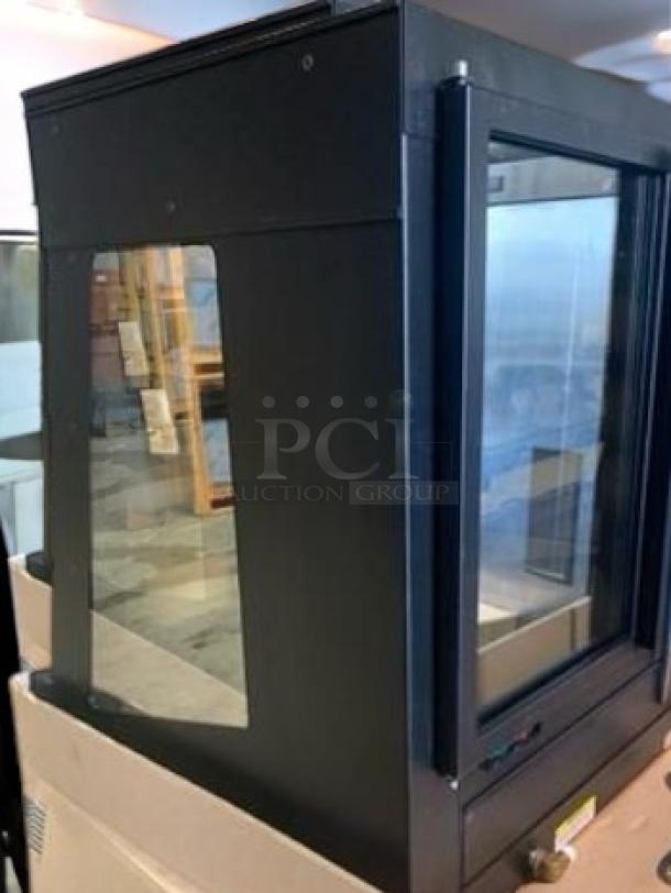 Nemco 3-Tier Heated Food Display Cabinet in pristine condition. Model: Hot & Fresh Merchandiser. Fully tested and working.