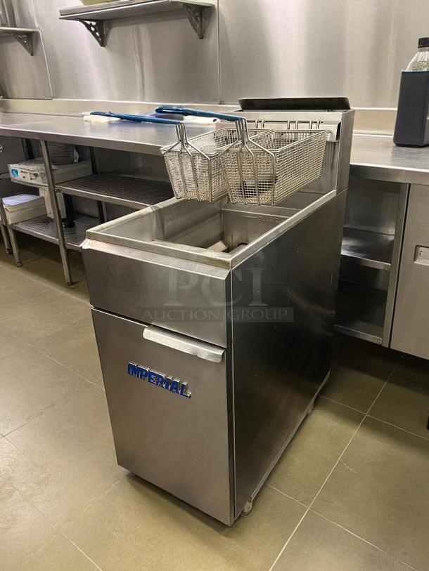 Imperial Range IFS-40NG natural gas fryer, 40 lb. capacity, 105,000 BTU, excellent condition, with twin fry baskets.