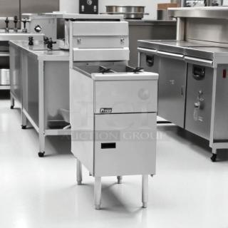 Amazing Find - Pitco SG14T-S Split Pot Floor Model Gas Fryer w/ (2) 25-lb Frypots, Millivolt Control, 100,000 BTU - Tested and Working! - Item #1214401