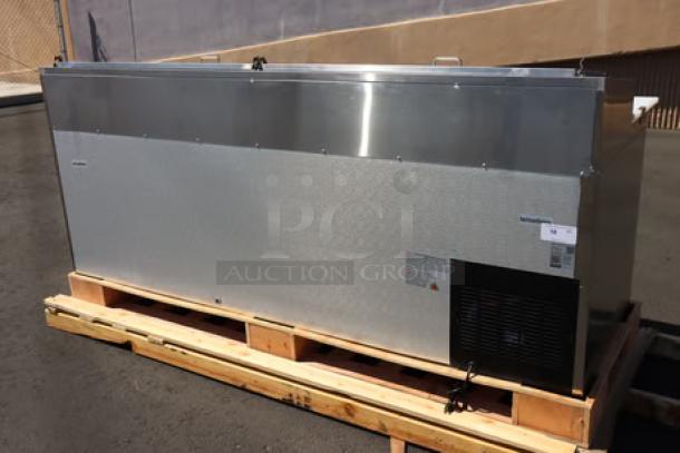 Brand new Avantco APPT-91-HC 92" 3-door refrigerated pizza prep table on pallet, 115 volts, 660 watts, scratch-n-dent condition.