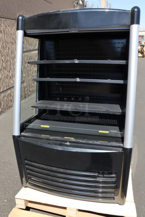 Avantco BMAC-36HC 36" black vertical air curtain merchandiser, brand new, scratch-n-dent condition, 115V, 14.5A, 1 phase.