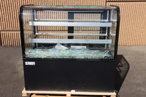 Brand new Avantco BC-48-HC 48" curved glass refrigerated bakery display case. Glass broken. 115V, 3.9A, 1 phase. Tested working.