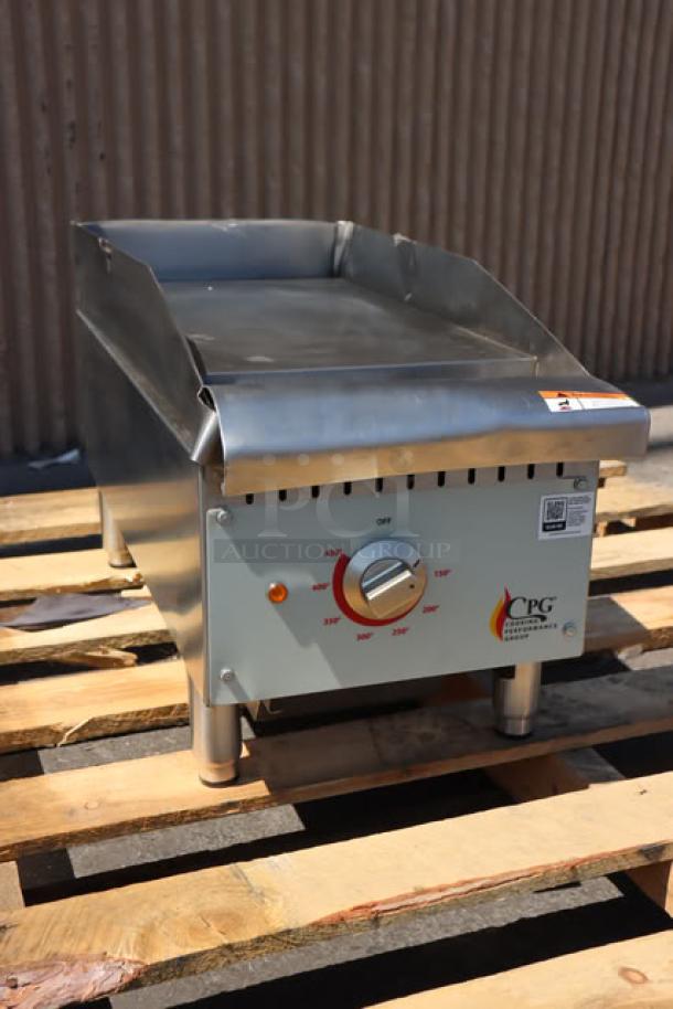 BRAND NEW SCRATCH-N-DENT 12" Cooking Performance Group G-CPG-12-M electric griddle, 3000W/4000W, dented electric box, missing power cord.