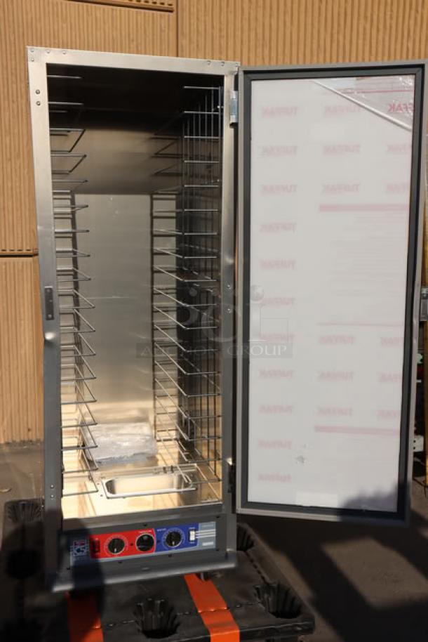 Brand new Metro C519-CFC-4 holding cabinet with clear door, on commercial casters. Uninsulated, 120V, 16A, 2000W, scratch-n-dent.