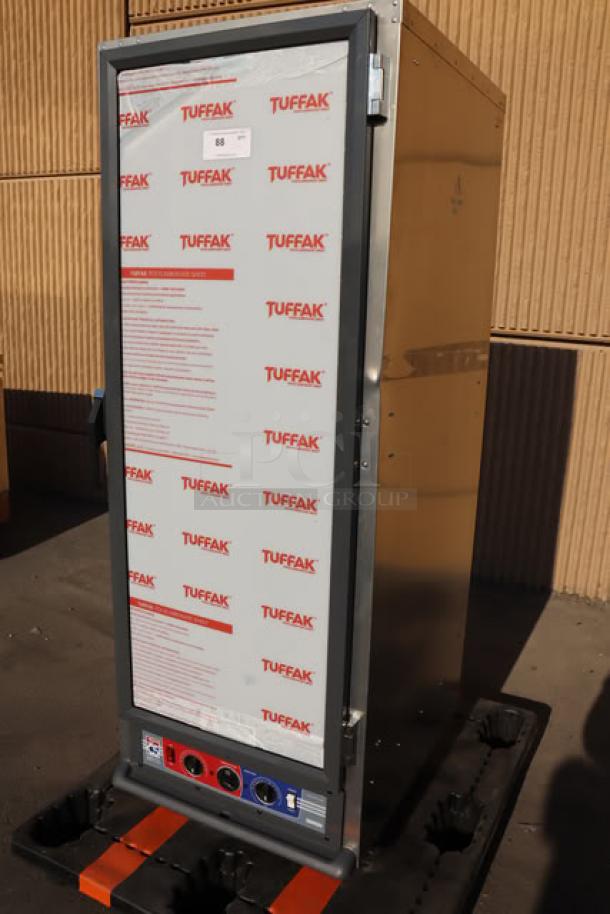 Brand new Metro C519-CFC-4 full-size uninsulated holding/proofing cabinet with clear door; on commercial casters.