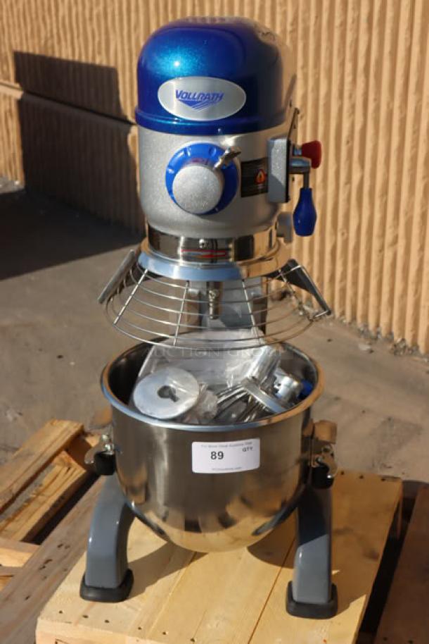 Brand new Vollrath 40757 20 Qt. planetary stand mixer with guard and accessories, 1/2 hp, 110-120V, in perfect condition.