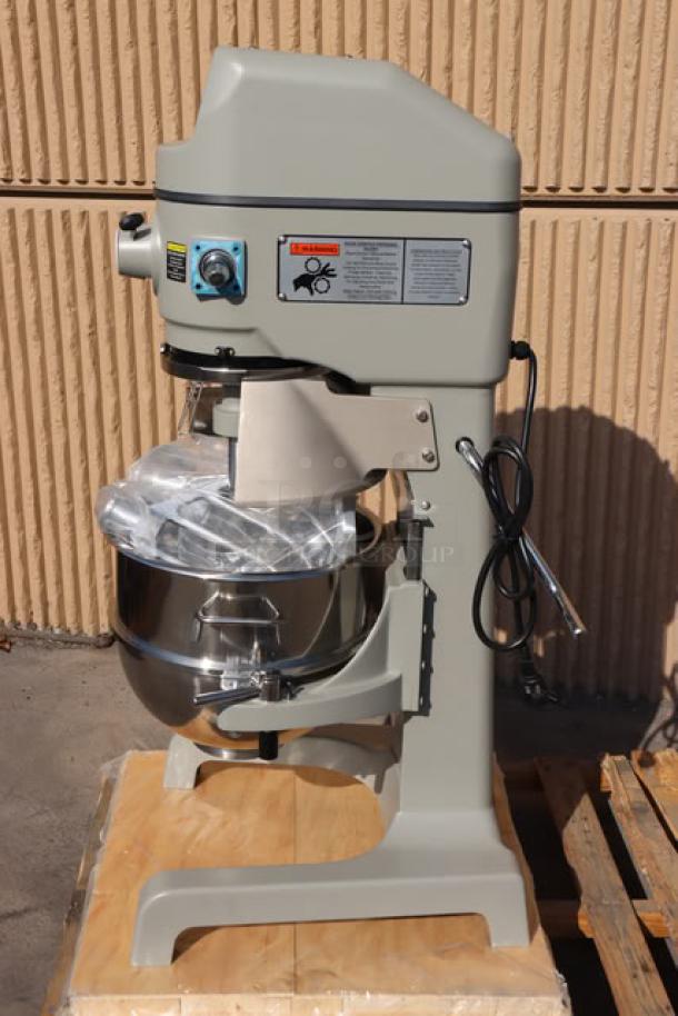 Brand new Globe SP30P 30 Qt. planetary mixer, minor scratches, includes guard & accessories, 1.5 hp, 240V, 2640W.