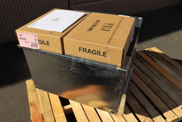 BRAND NEW Delfield N227P 12 Gallon Drop-In Freezer, stainless steel lids, minor dent on right side. 115V, 2.9A, 1 Phase.