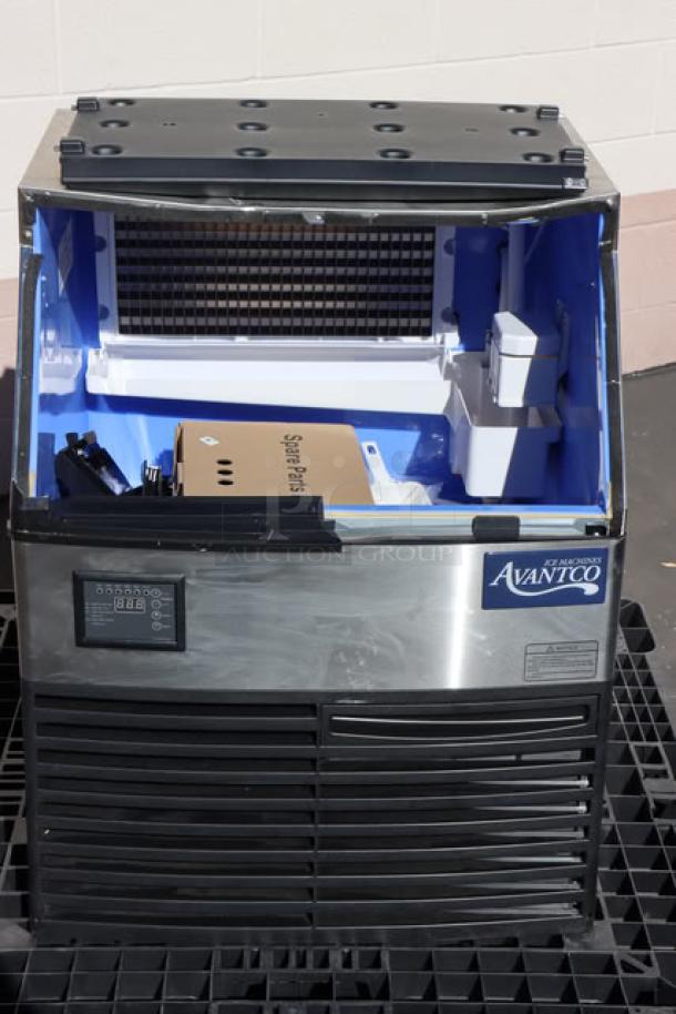 Brand new Hoshizaki AM-50BAJ ice machine, 51 lb. capacity, dented top, potential door frame and mount damage, 115v, 1Ph.