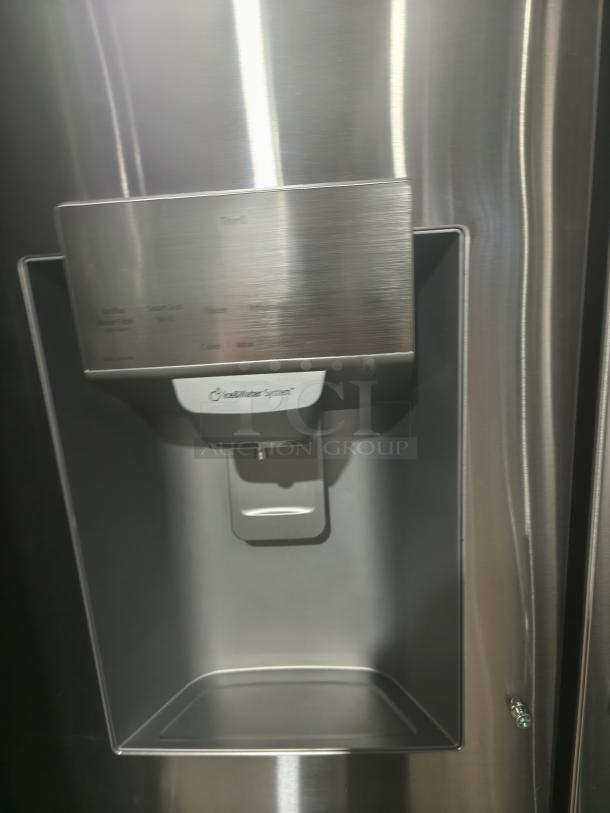 LG 27.8 cu ft Smart Refrigerator, model LRMXS2806S/05. Stainless steel, four doors, Craft Ice™ maker. New condition.