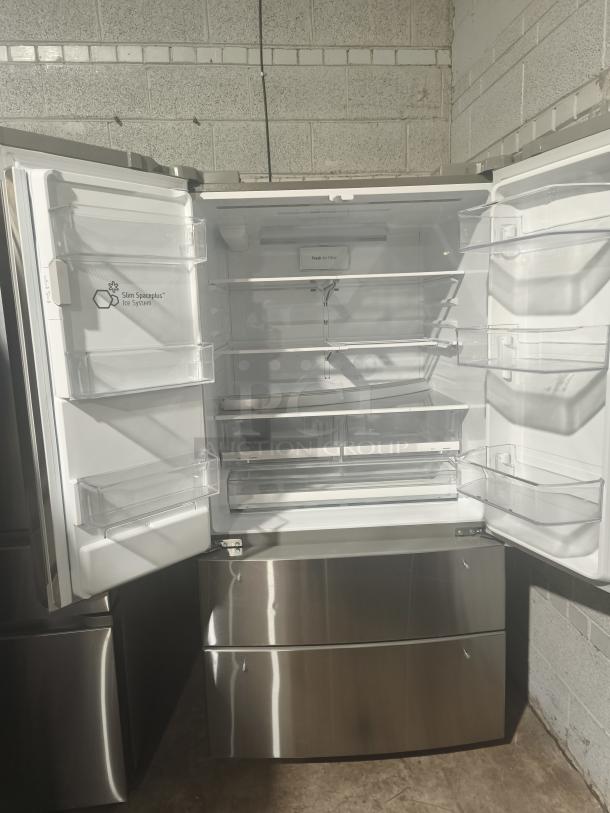 LG 27.8 cu ft 4-Door Smart French Door Refrigerator, Model LRMXS2806S/05, new condition. Features Craft Ice™.