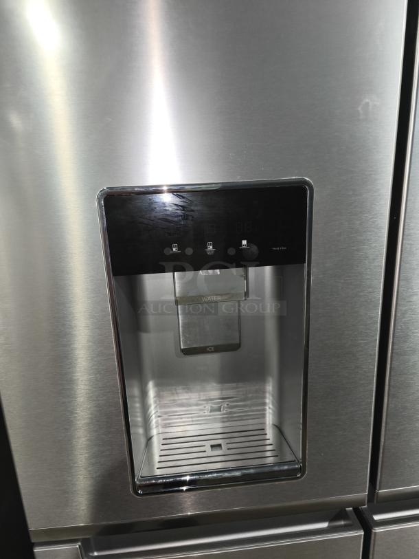 Whirlpool WRQC7836RZ fridge with in-door ice and water dispenser, stainless steel, new condition.