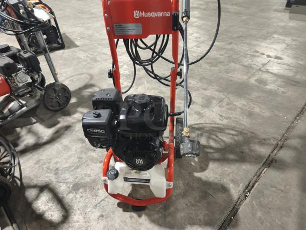 Husqvarna HB32 pressure washer, model PW 3200, 3200 PSI, tested, working condition, visible Husqvarna branding, CR850 engine.