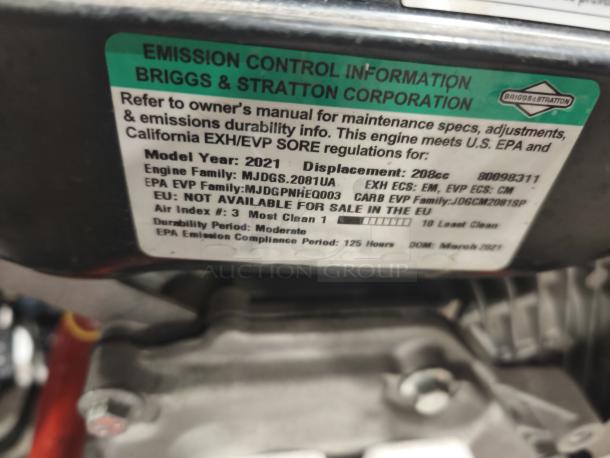 Husqvarna PW 3200 PSI Pressure Washer, tested and working. Emission control label details, including 208cc engine info.
