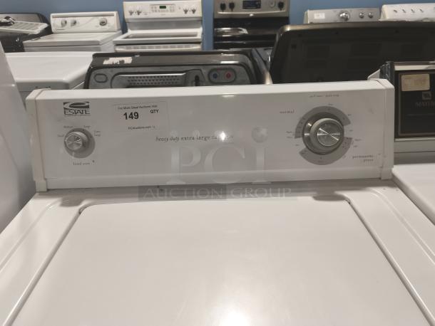 Estate top-load washer, model ETW4100SQ3. Features load size and cycle settings. Visible auction label. Good condition.