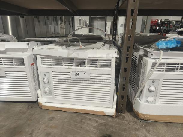 BRAND NEW SCRATCH AND DENT GE 5000 BTU window air conditioner, model AWFS05BWL, for small rooms up to 150 sq ft.
