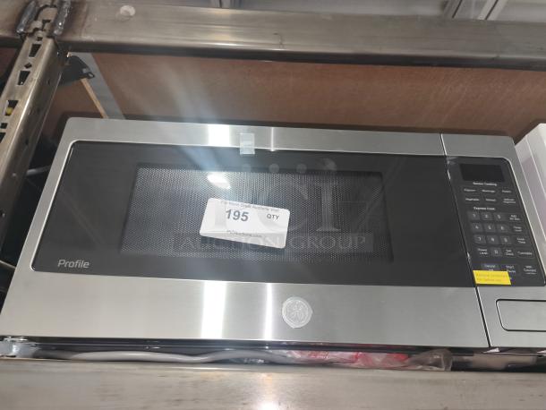 Brand new GE Profile™ 1.1 cu. ft. countertop microwave, model PCHK11S1WSS, with sensor cooking. Scratch and dent condition.