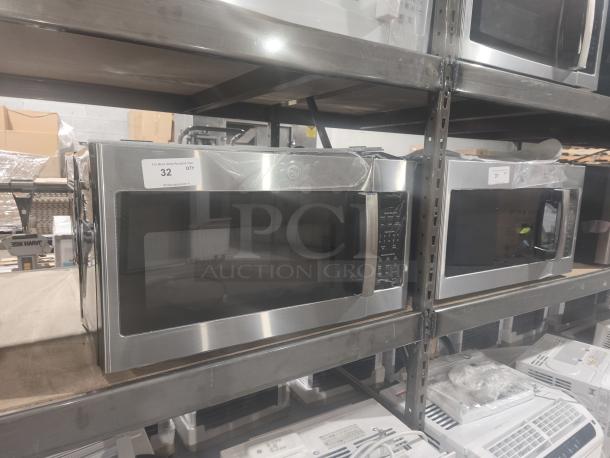 BRAND NEW SCRATCH AND DENT - GE 1.7 cu ft Over-the-Range Sensor Microwave JVM6175SK6SS, visible minor dents, stainless steel.