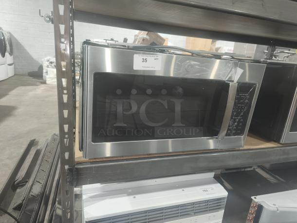 BRAND NEW GE 1.7 cu ft over-the-range microwave oven, model JVM6175SK6SS. Scratch and dent condition, stainless steel.