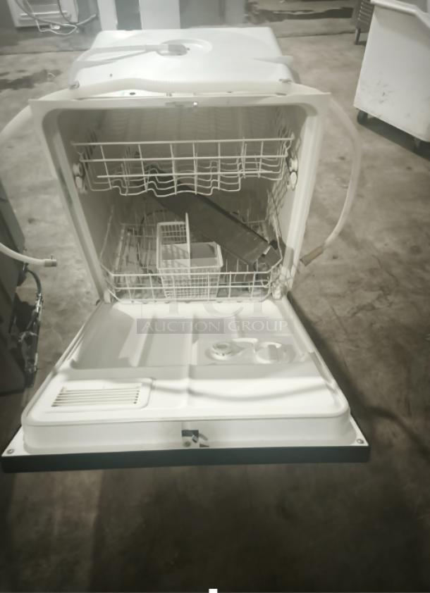 GE Built-In Full-Console Dishwasher, Model gsd3960L00ss. Open view showing racks and compartments, good condition.