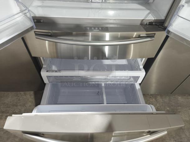 Samsung 28 cu ft 4-Door French Door Refrigerator, Model RF4287HARS, with FlexZone™ Drawer, stainless steel, tested and working.