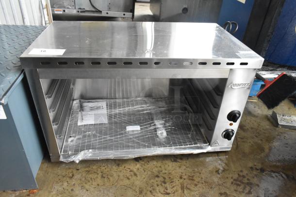 Brand new 2024 Avantco 177CHSME32IM commercial 32" electric cheese melter. Stainless steel, 208/240V, 1 phase.